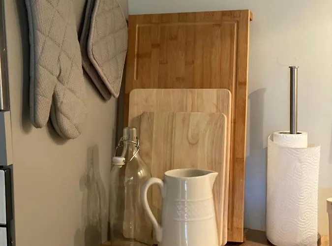 Apartament 4 Personnes Dans Chateau Avec Piscine Lussan (Gard)
