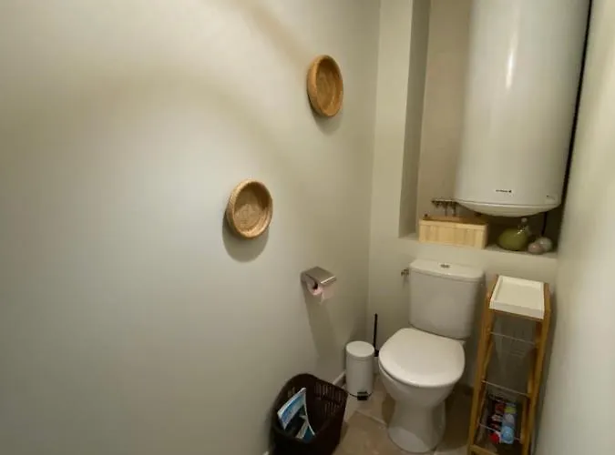 Apartament 4 Personnes Dans Chateau Avec Piscine